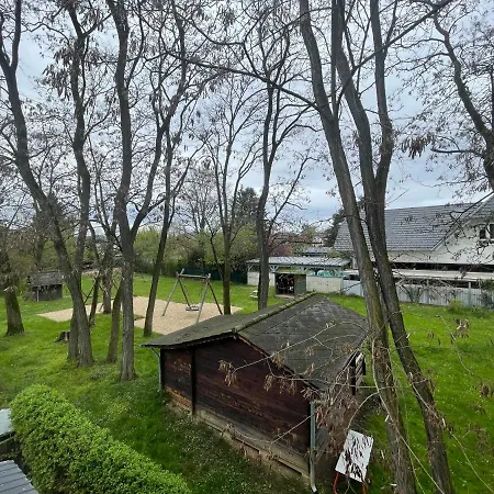 House With Garden, Free Parking 3*
