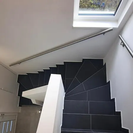 House With Garden, Free Parking 3*