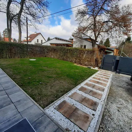 Szálloda House With Garden, Free Parking Graz