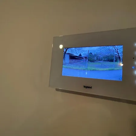 Szálloda House With Garden, Free Parking 3*