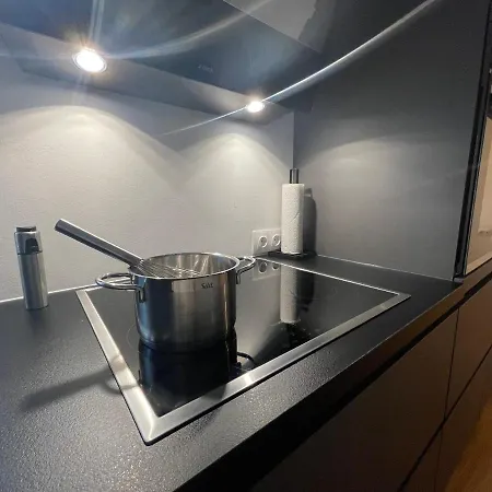 House With Garden, Free Parking 3*