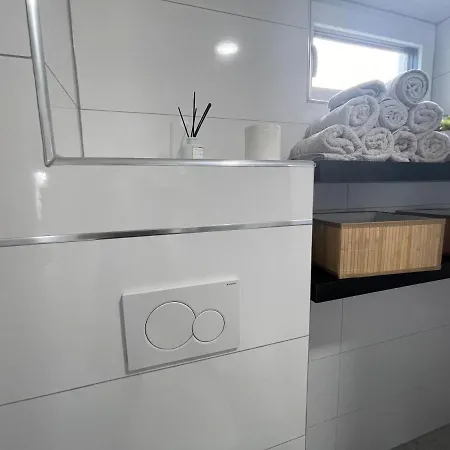 ホテル House With Garden, Free Parking 3*